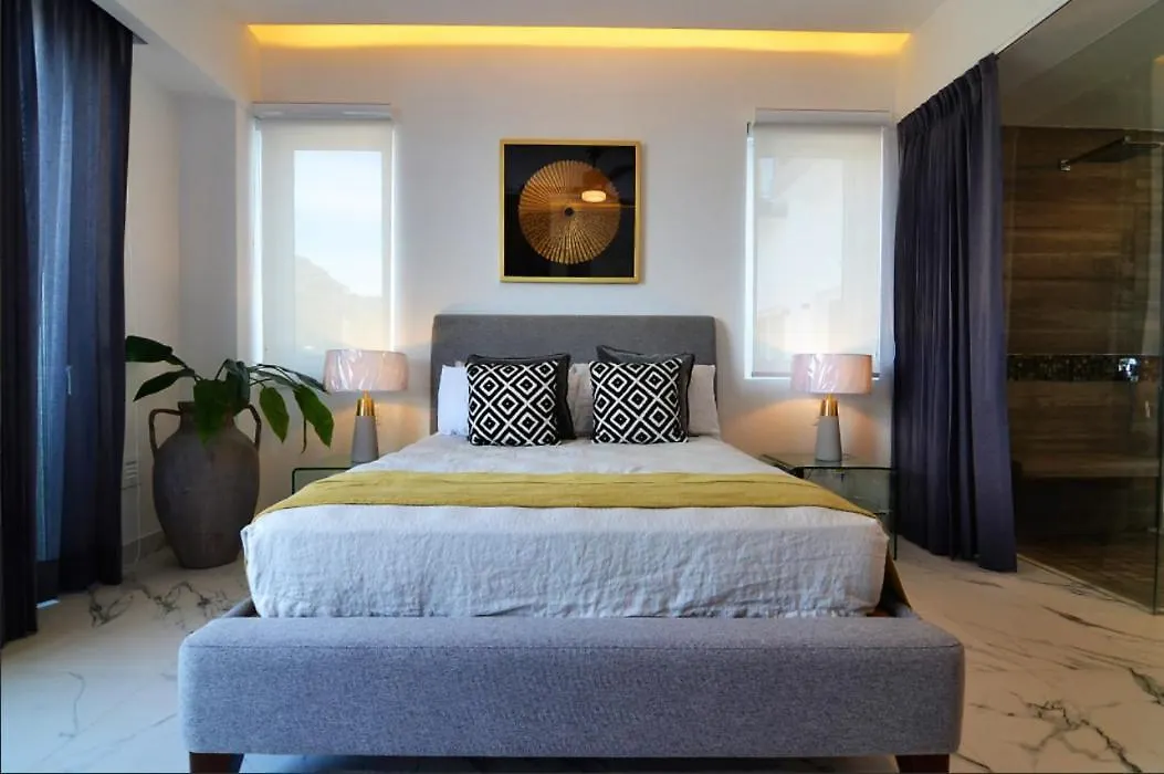 Condominio En Zona Romantica, Avida Residences Departamento 609 Puerto Vallarta 0*,  Mexico